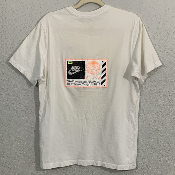 Nike Earth Printing Short Sleeve White CT6541-100      size M - Picture 7 of 14